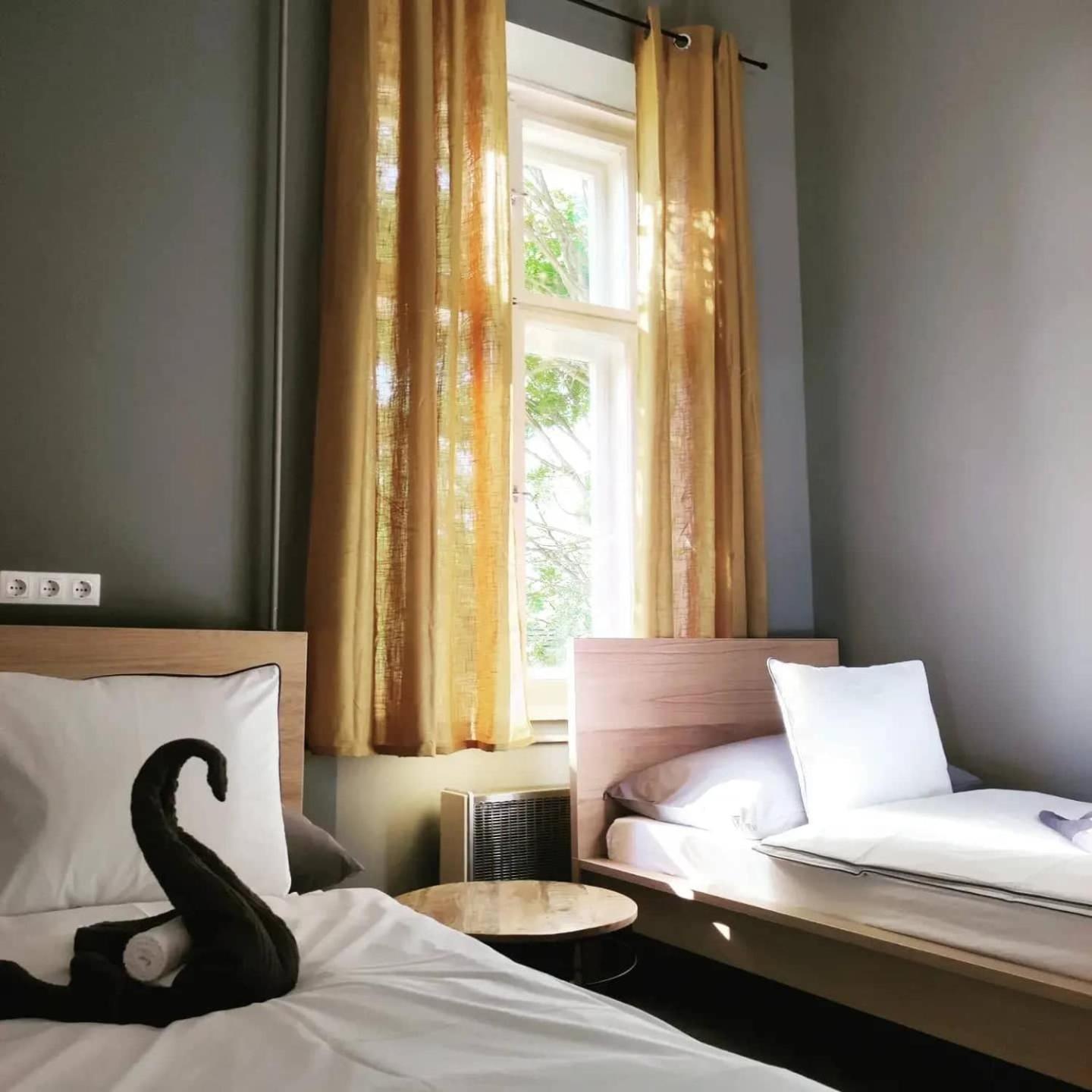 Bed and Breakfast Deak Panzio à Nagykoros Extérieur photo